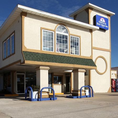 Americas Best Value Inn Macomb Extérieur photo