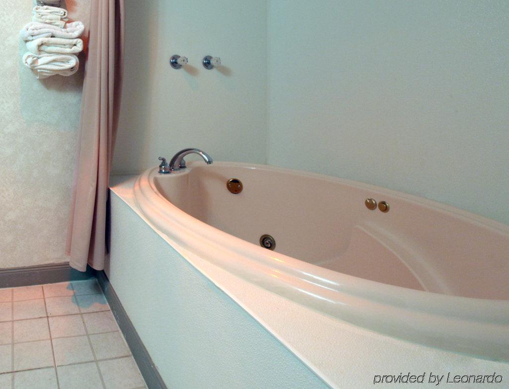 Americas Best Value Inn Macomb Chambre photo